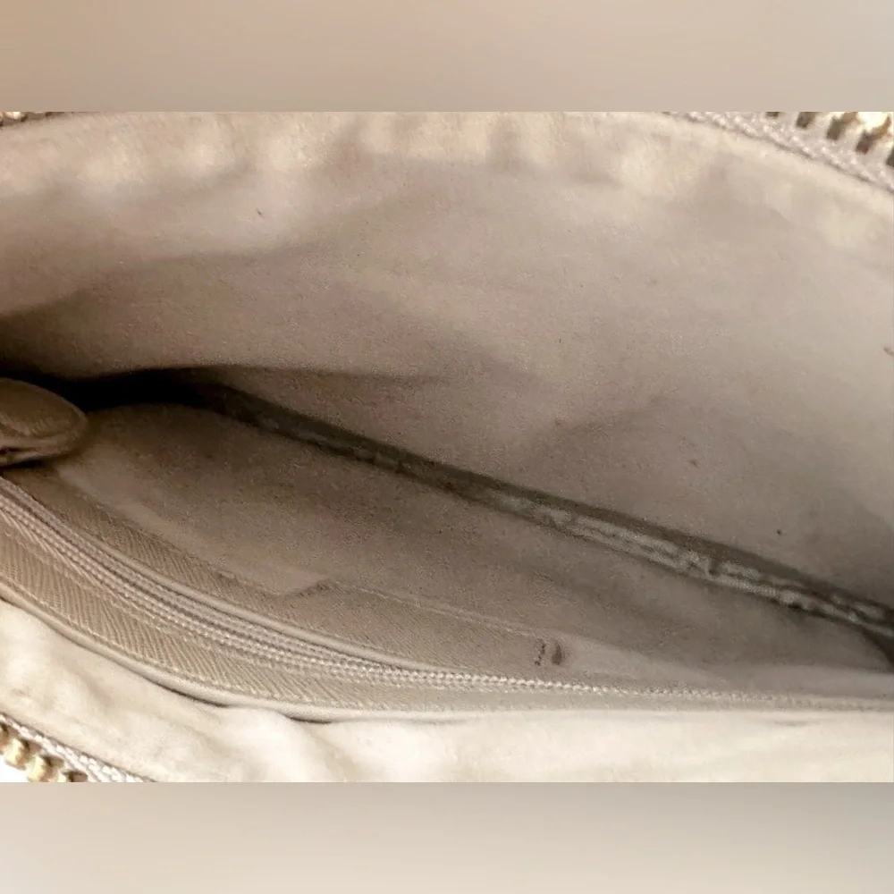 Stackers | Cream Clutch - Picture 4 of 4
